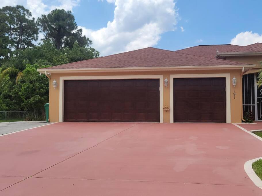 Charming Vacation Home In Port St Lucie. Port St. Lucie エクステリア 写真